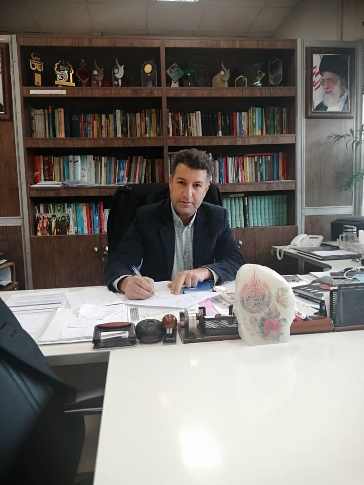مهدی محمودی
