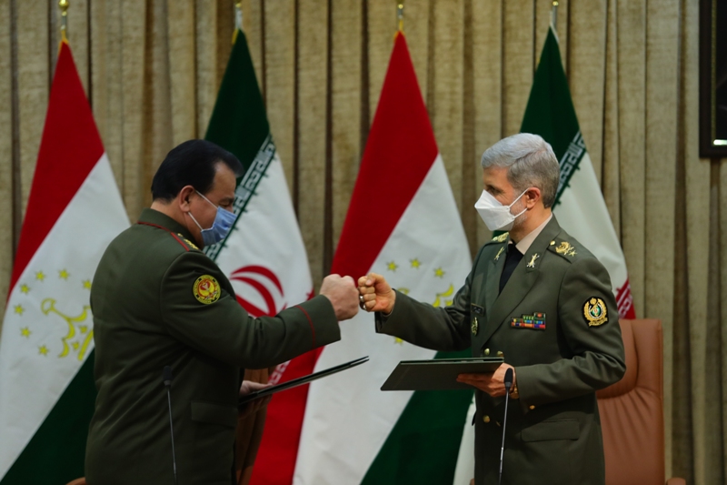 امیر حاتمی