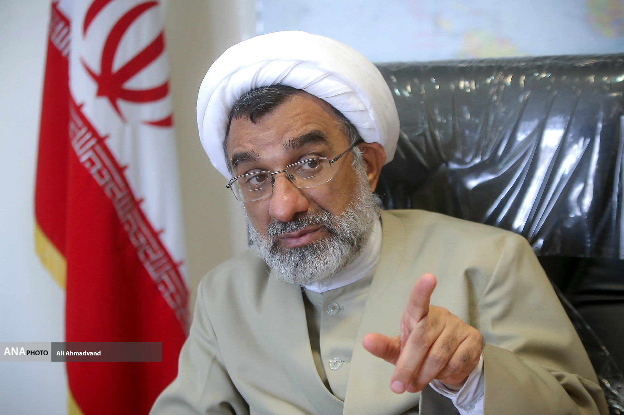 حجت الاسلام عبدالحسین خسروپناه معاون علوم انسانی و هنر دانشگاه آزاد اسلامی