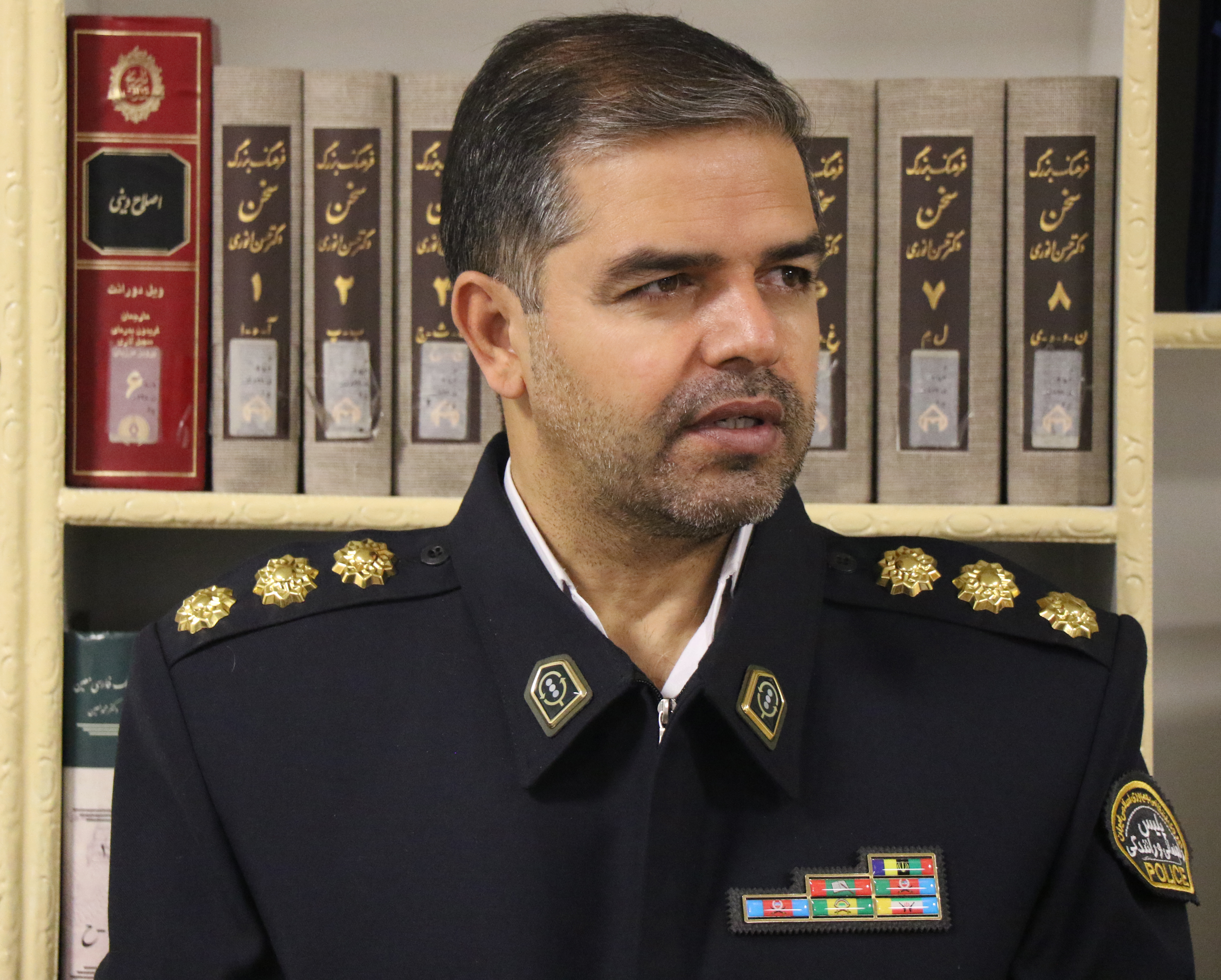 همه خانی همه‌خانی
