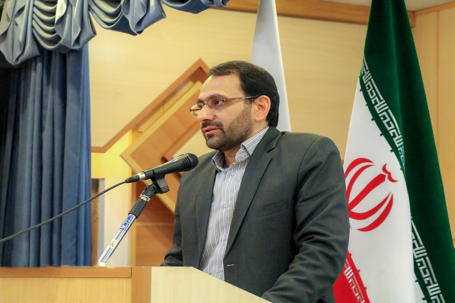 امیررضا نقش رئیس دانشگاه آزاد اسلامی واحد نجف‌آباد