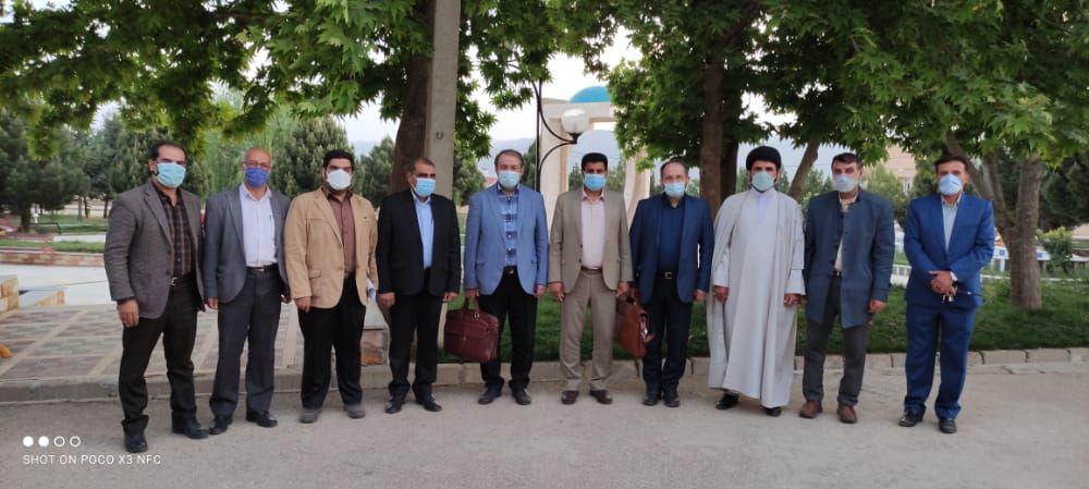 بازدید معاون دانشگاه آزاد اسلامی از خدمات دانشجویی واحد یاسوج