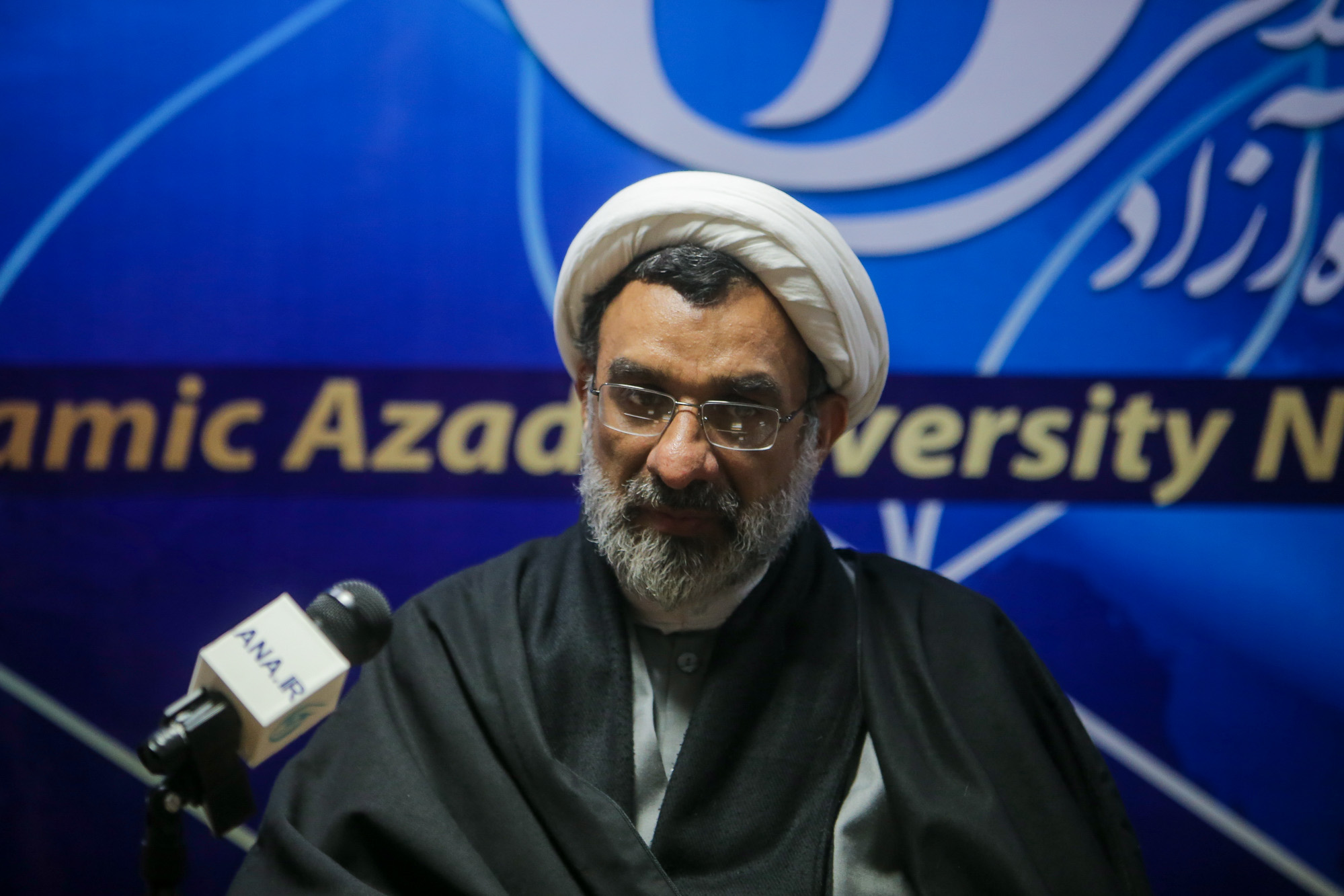 حجت الاسلام والمسلمین دکتر عبدالحسین خسروپناه معاون علوم انسانی و هنر دانشگاه آزاد اسلامی