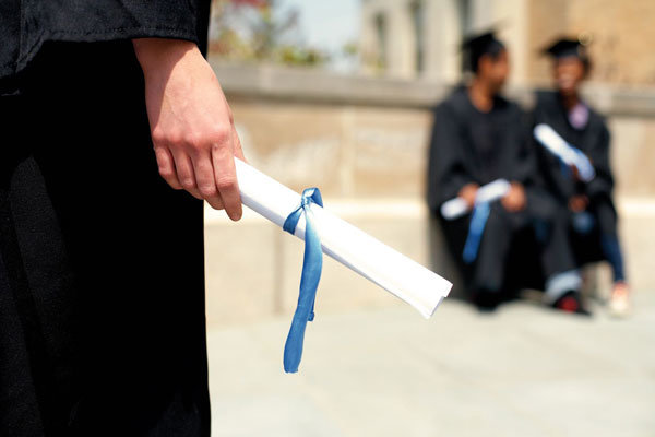 مدرک تحصیلی دانش آموختگان