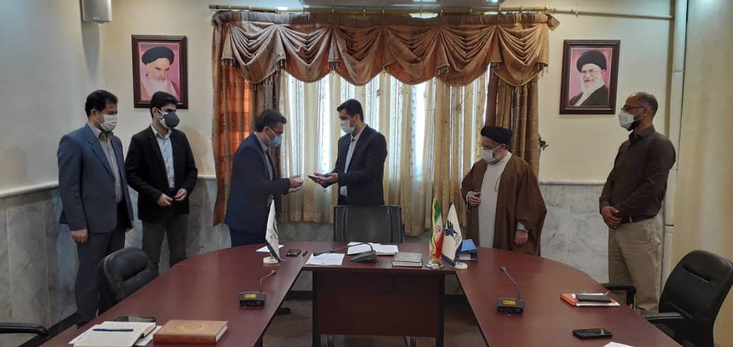 تکریم و معارفه در دانشگاه آزاد اسلامی واحد بندرگز