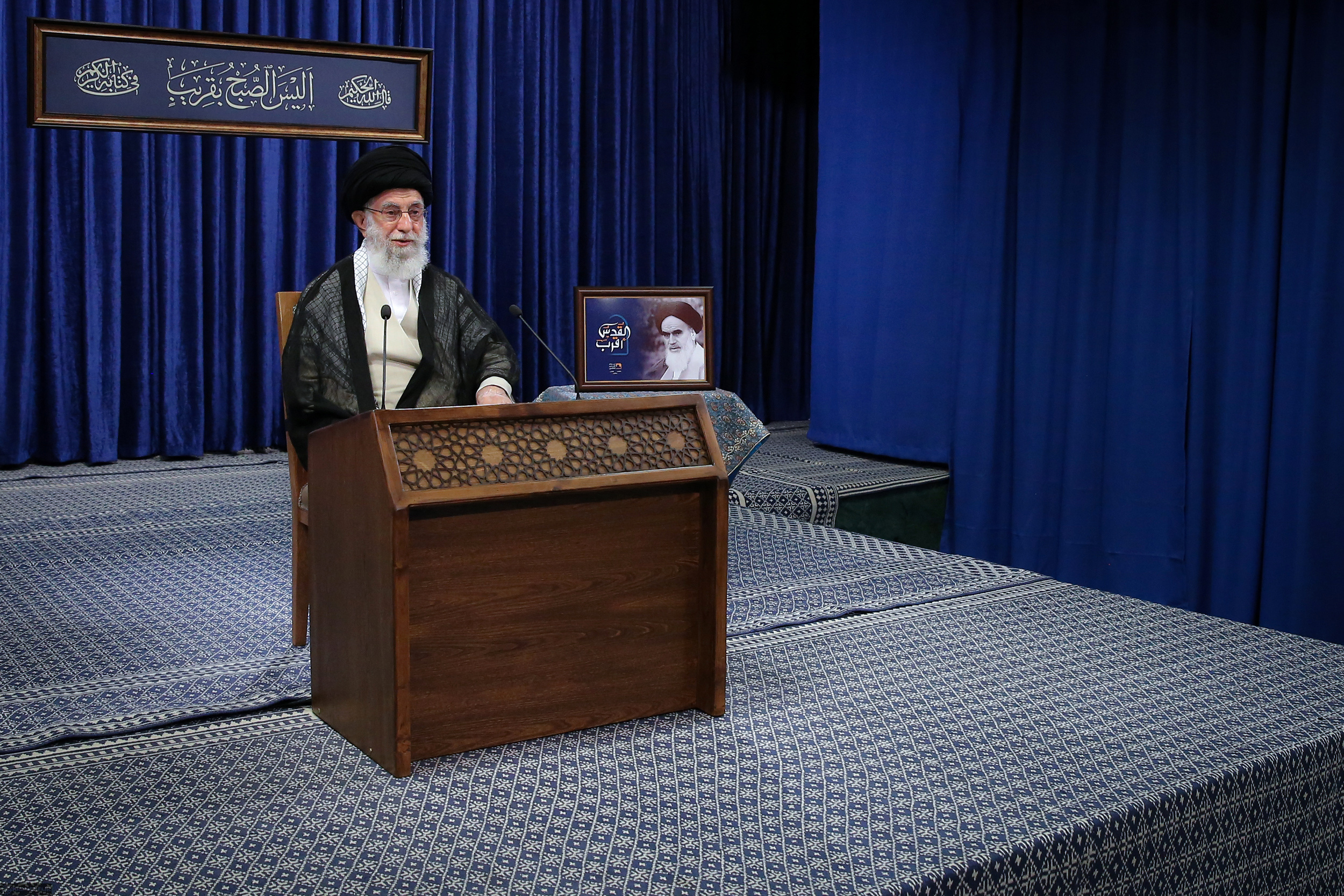 سخنرانی تلویزیونی رهبر انقلاب به مناسبت روز جهانی قدس