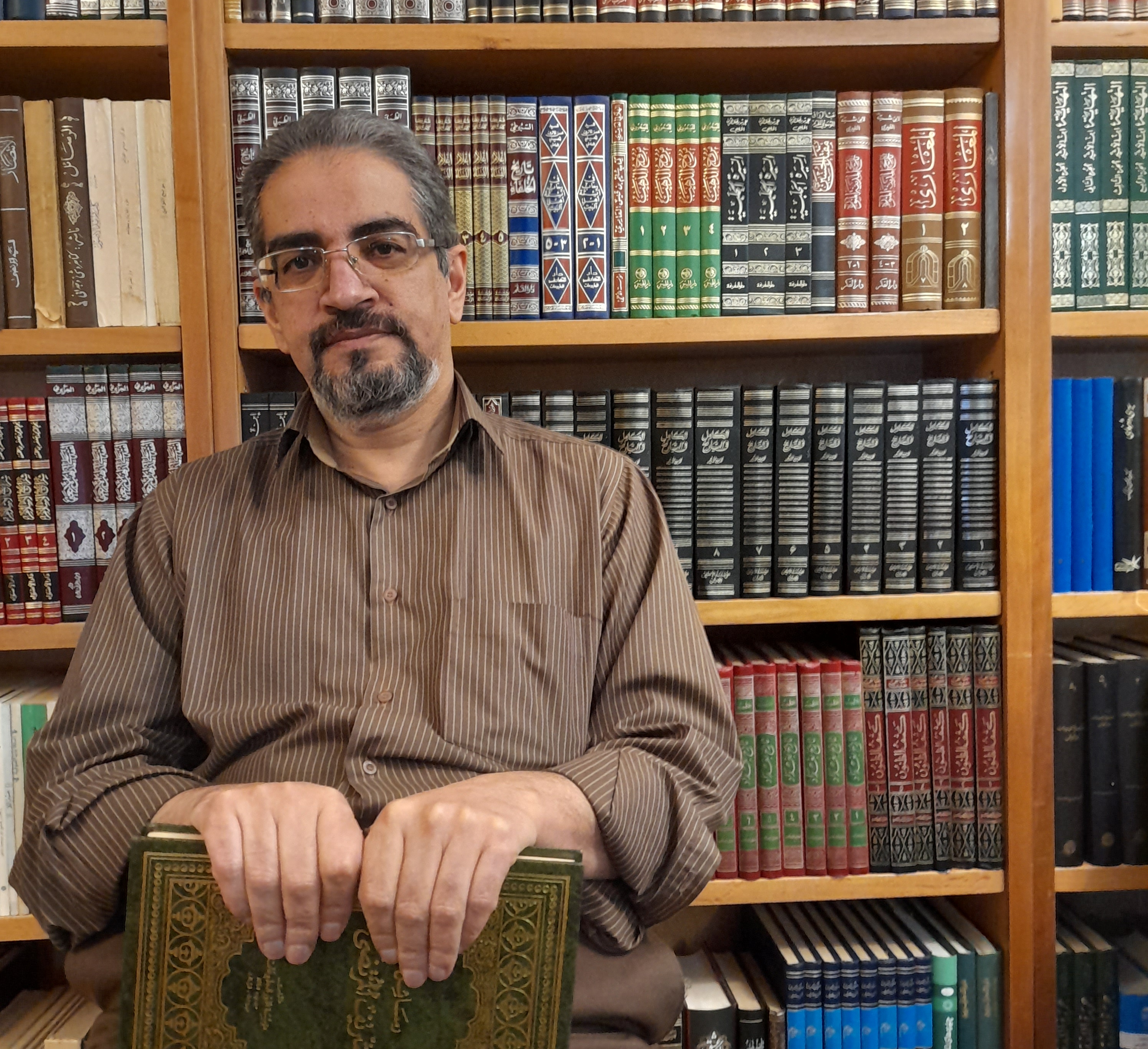 علیرضا باقر