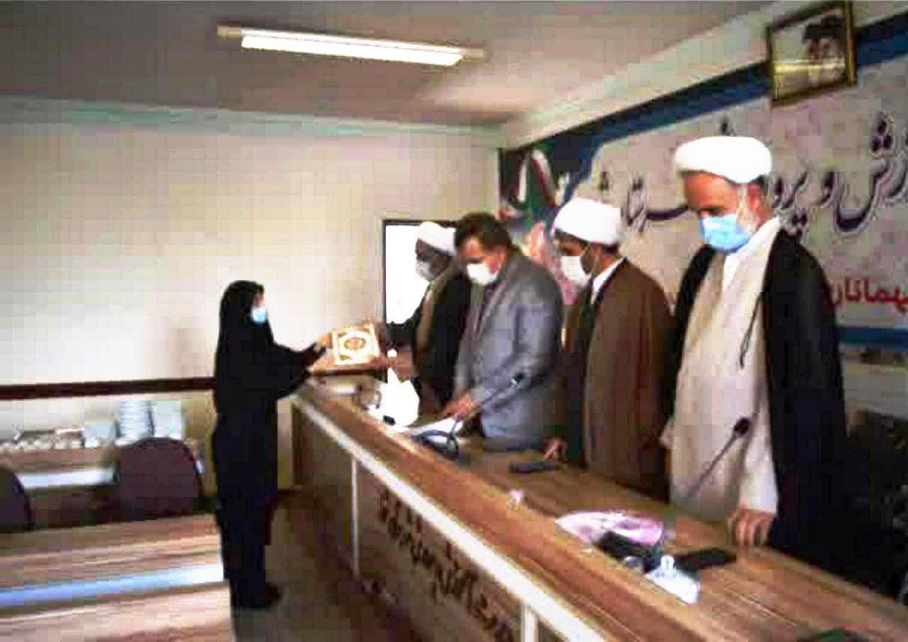 پریسا محمودپور