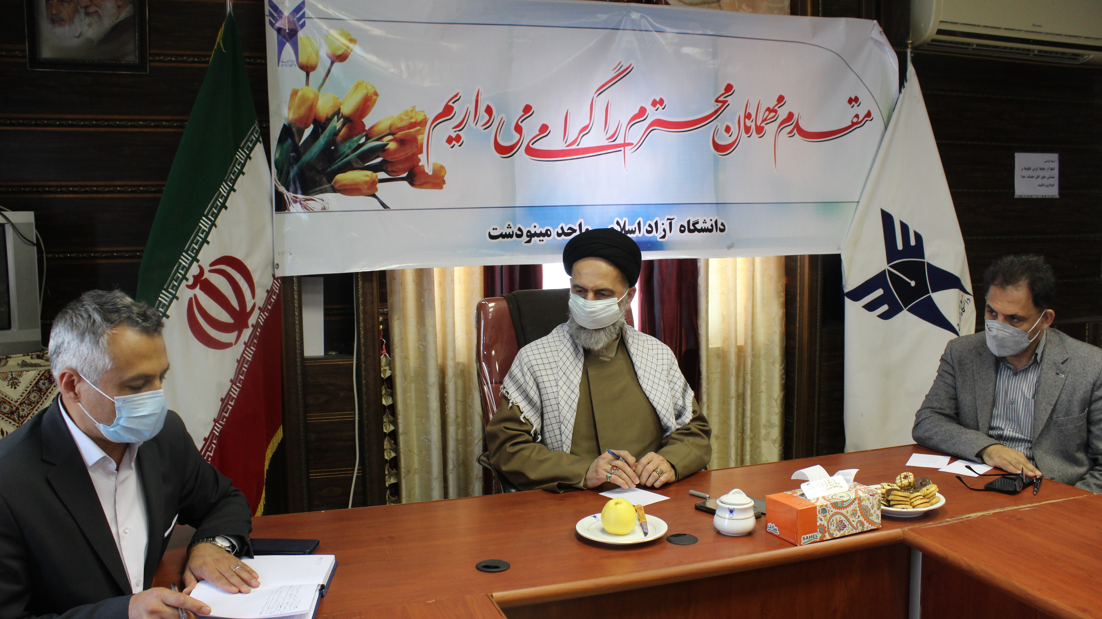 نشست با کارکنان دانشگاه آزاد اسلامی واحد مینودشت
