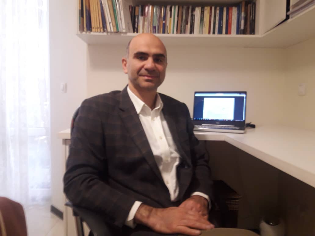 شهرام رضوان مدیر مرکز تحقیقات تولید و فناوری داروهای گیاهی دانشگاه آزاد اسلامی واحد دامغان