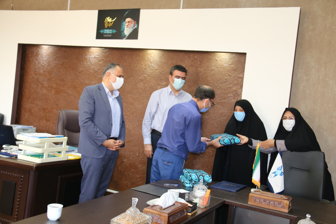 تجلیل از روابط عمومی یزد