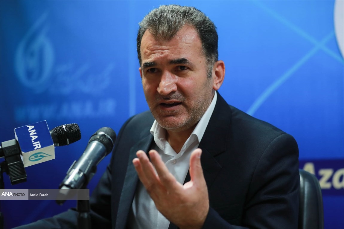 اکبر نصراللهی