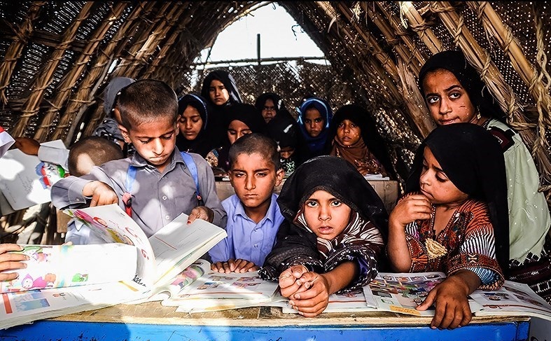 تبعیض آموزشی