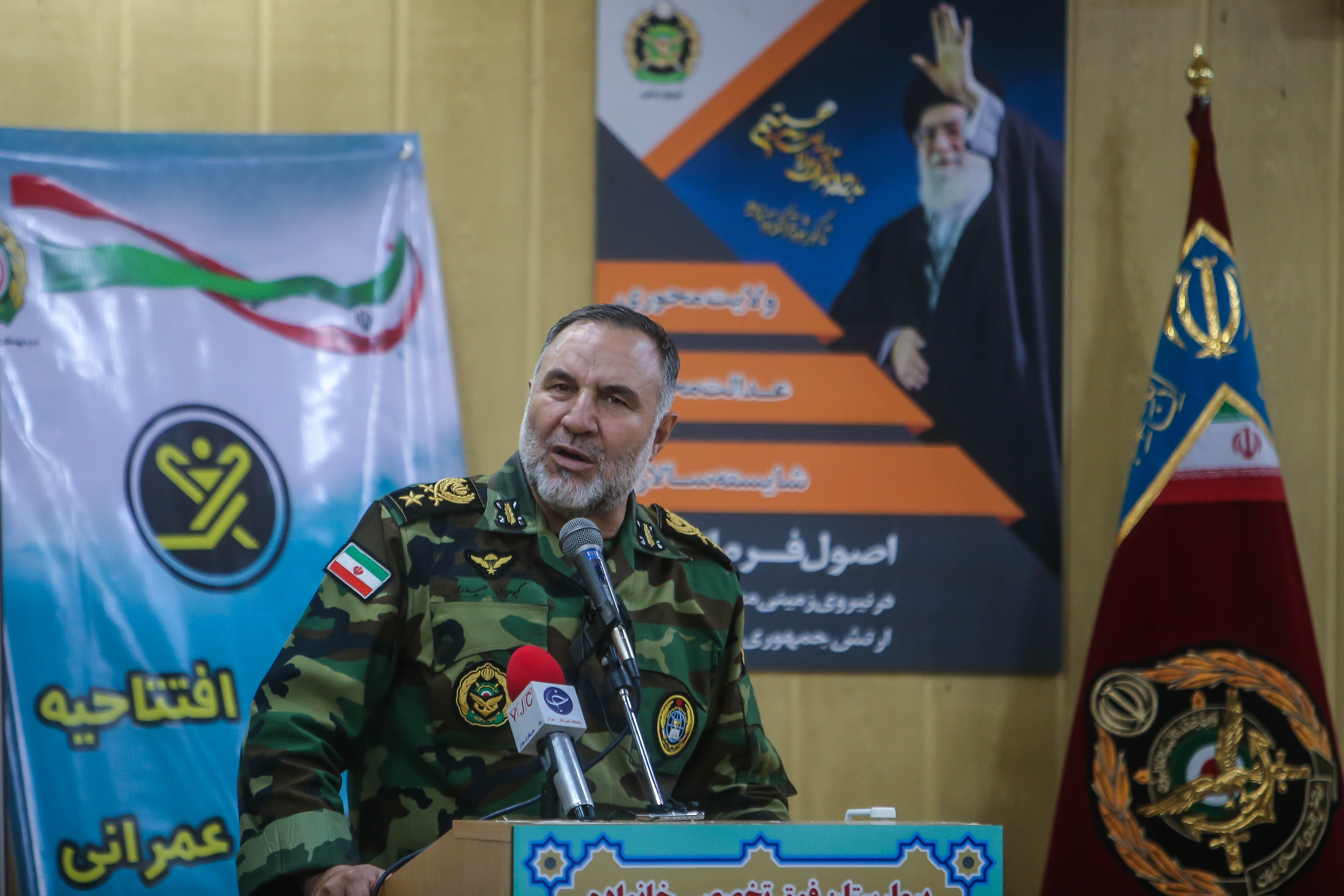 بازدید امیر حیدری از بیمارستان خانواده ارتش