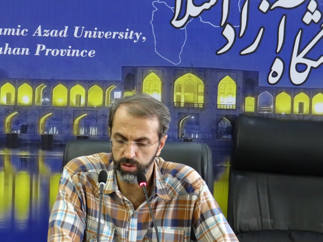 حسین مطیع عضو شورای عالی بسیج اساتید استان اصفهان