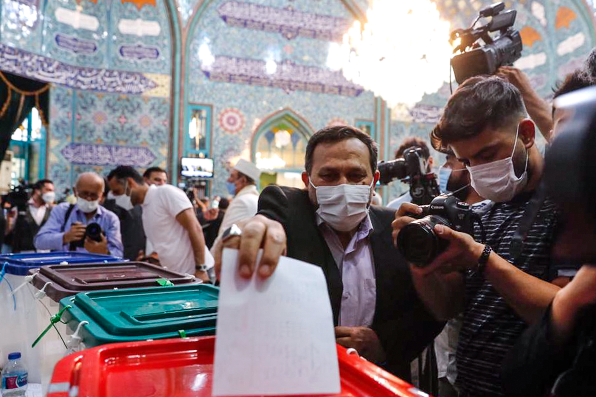 انتخابات ۱۴۰۰ در حسینیه ارشاد