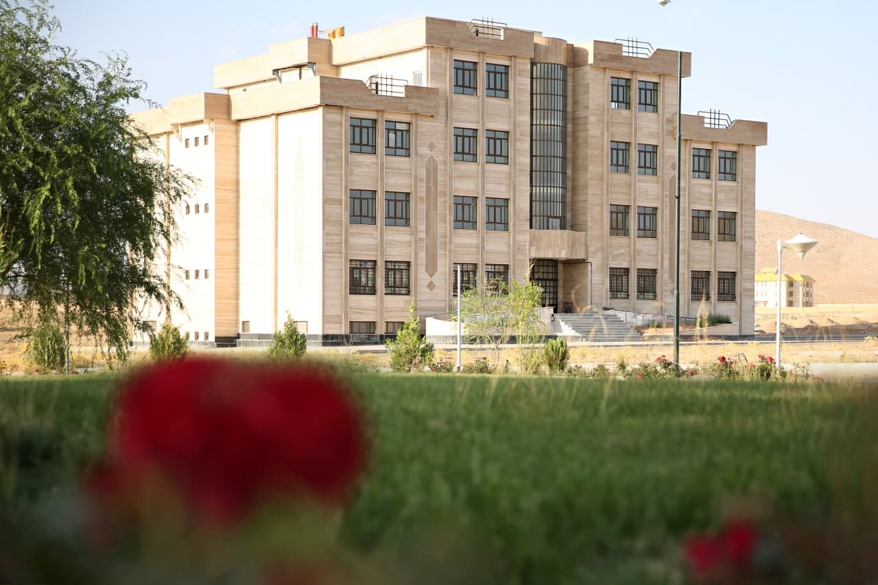 دانشگاه آزاد اسلامی واحد بروجن