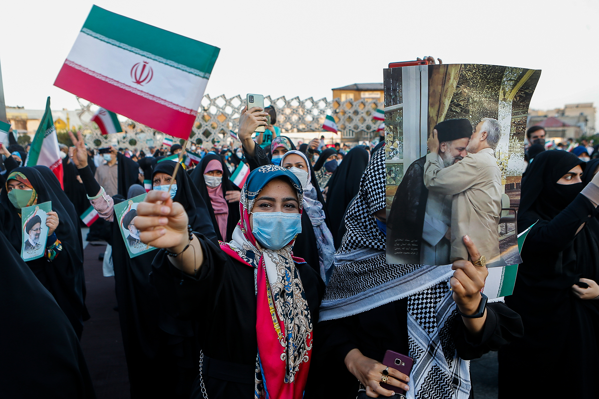 جشن پیروزی ابراهیم رئیسی در انتخابات ریاست جمهوری