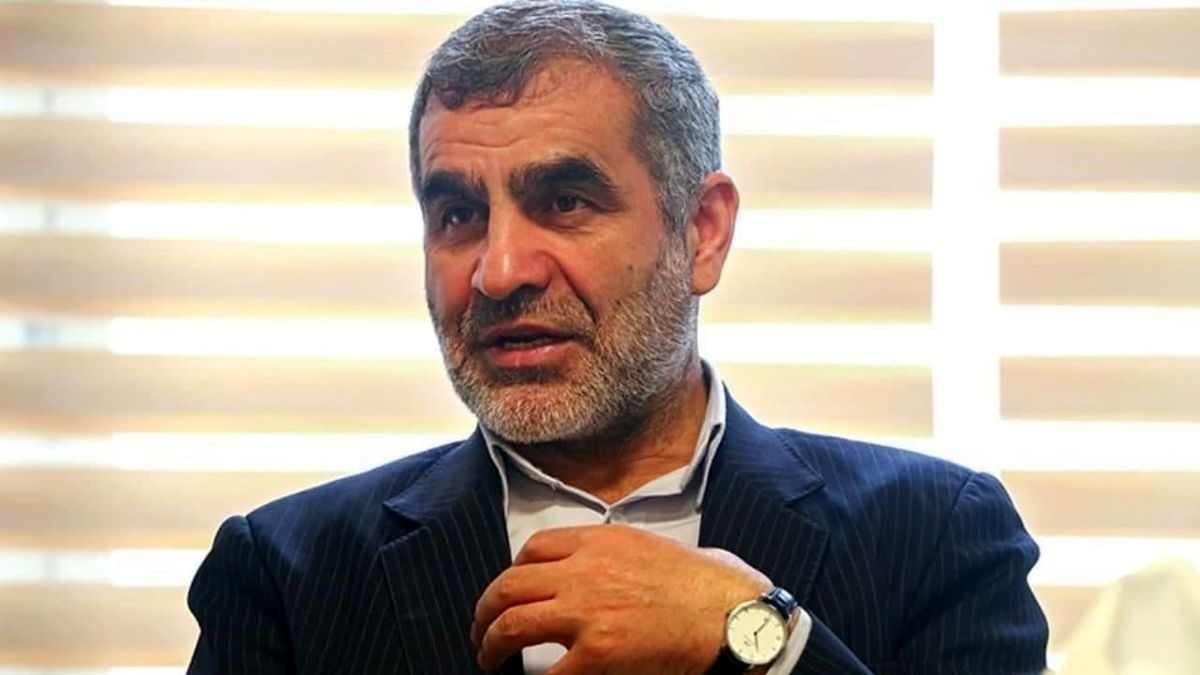 علی نیک زاد
