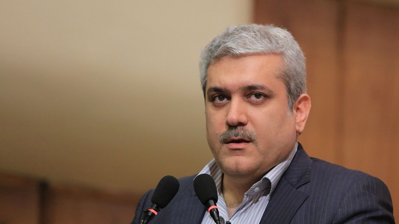 سورنا ستاری
