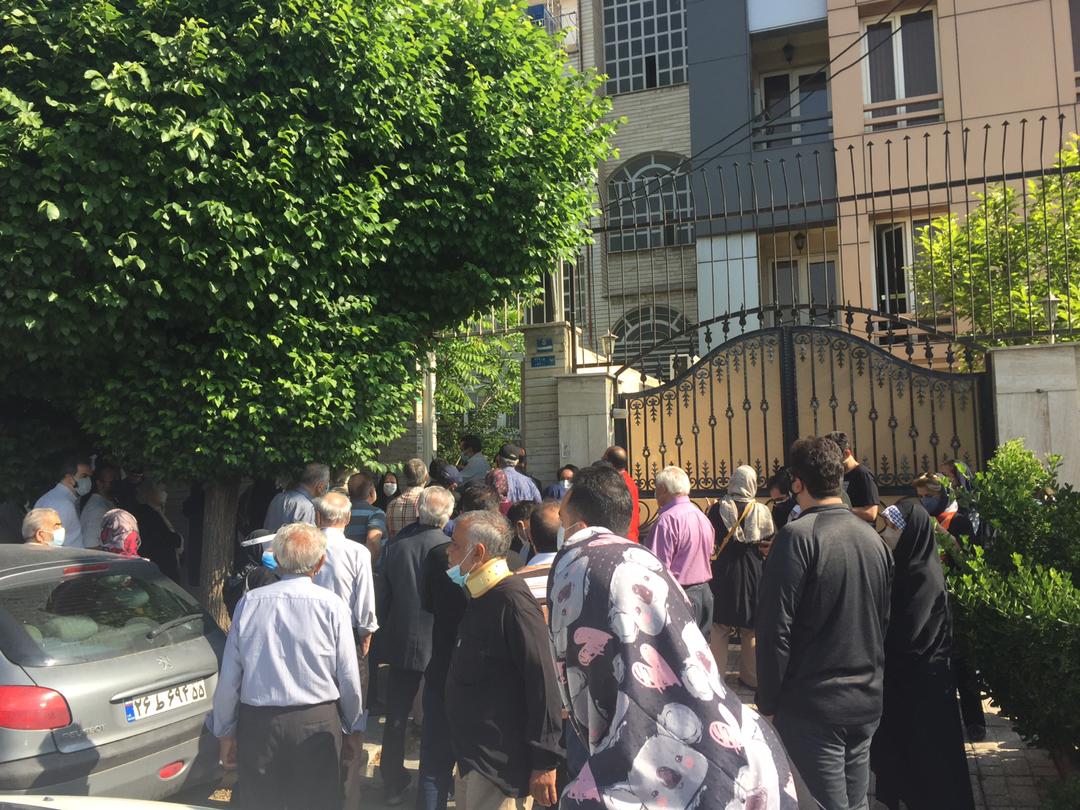 صف واکسن سالمندان