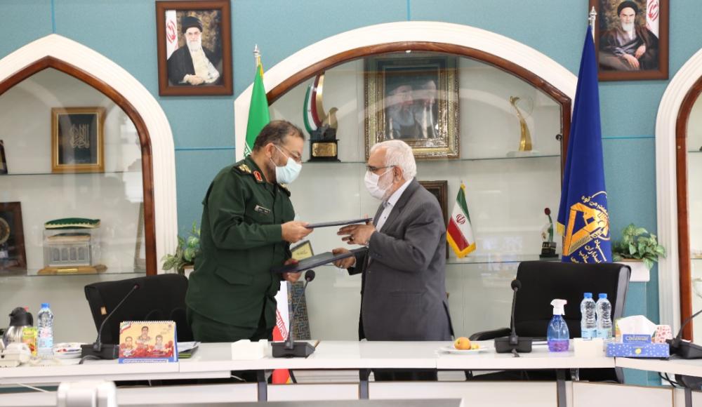 سردار غلامرضا سلیمانی و بختیاری