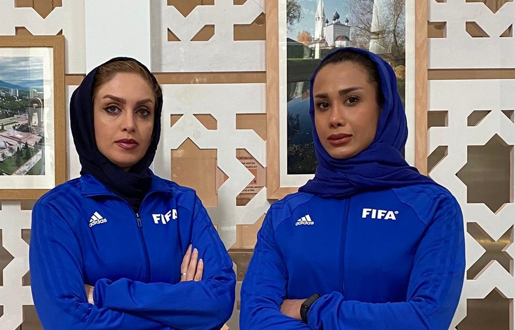 داور