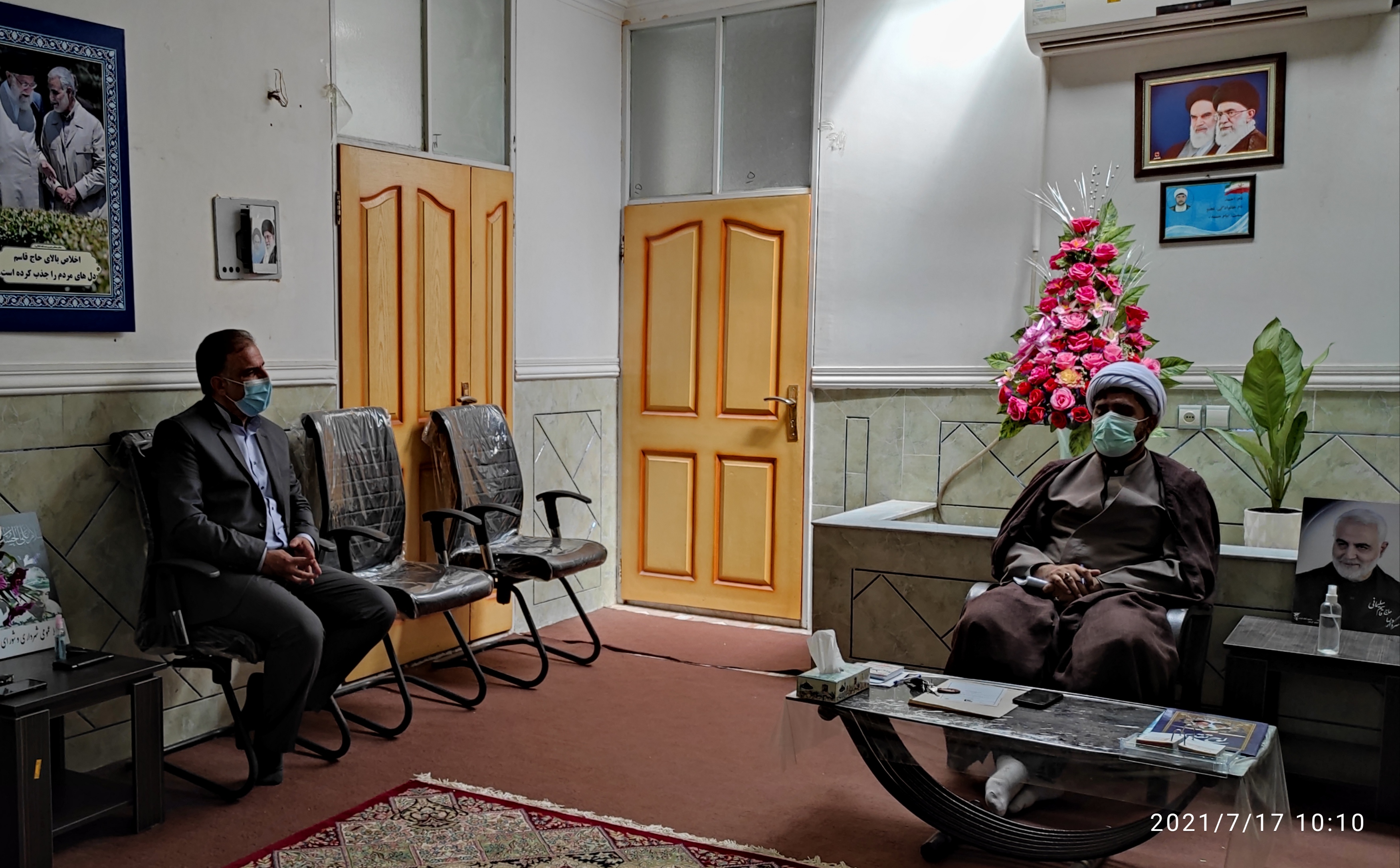 نشست دانشگاهیان واحد کهنوج با امام جمعه