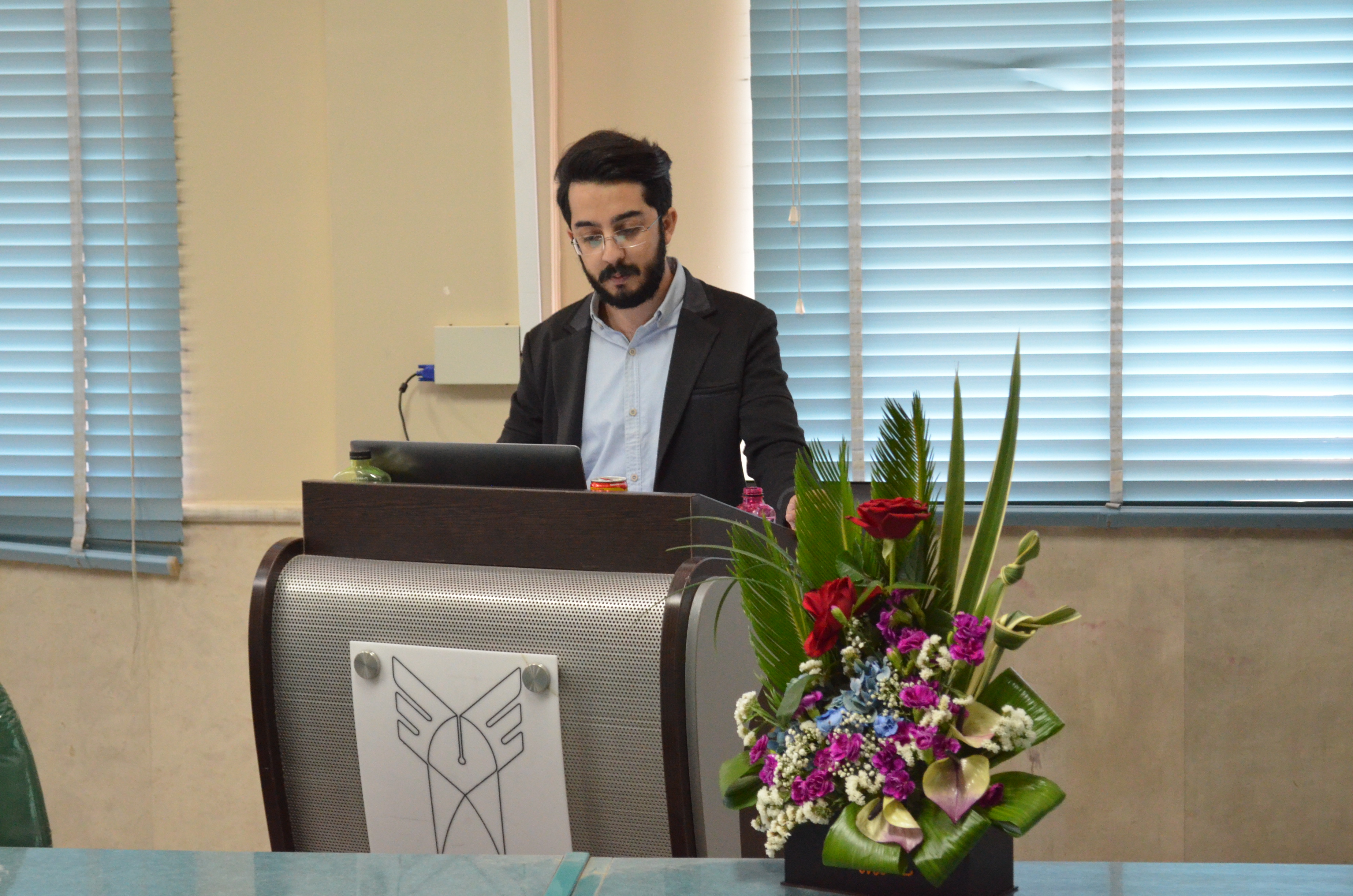 میلاد مهدیان نخستین دانش‌آموخته دکتری مهندسی پزشکی گرایش بیومکانیک دانشگاه آزاد اسلامی خمینی‌شهر فارغ‌التحصیل شد