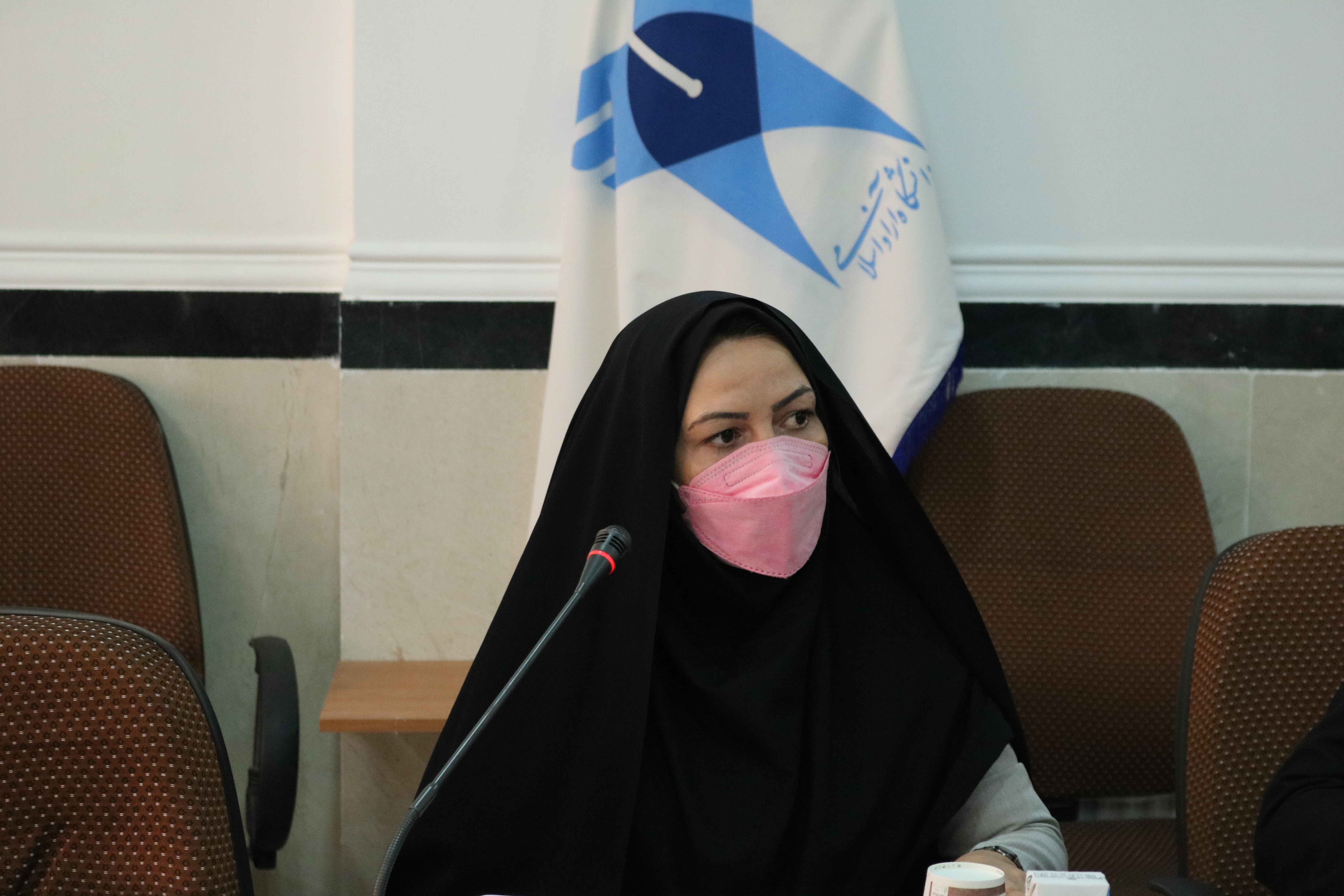 انسیه گلابی