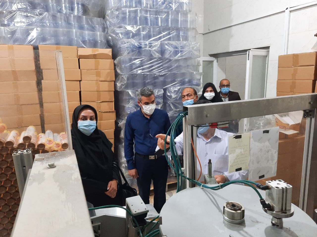 بازدید متخصصان دانشگاه از واحد تولیدی «عسل دریان کندو»