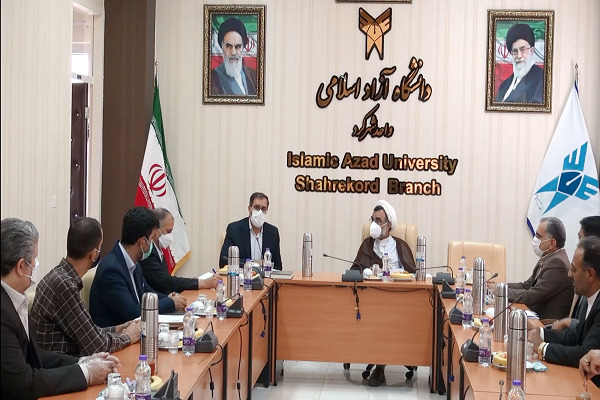 نشست معاون علوم انسانی و هنر دانشگاه آزاد اسلامی با هیئت رئیسه واحد شهرکرد