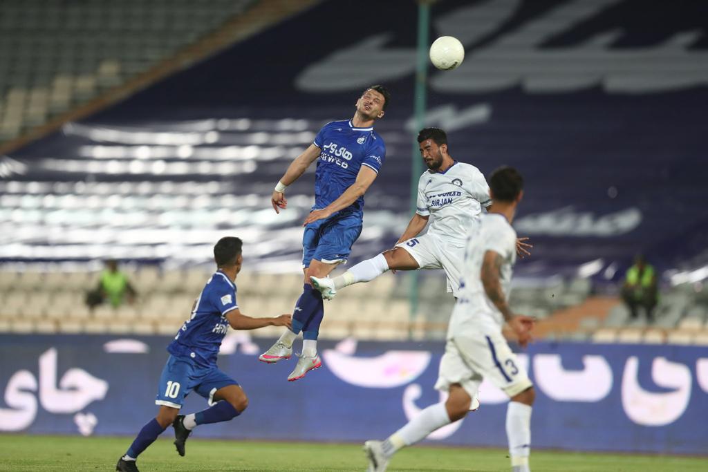 استقلال گلگهر سیرجان