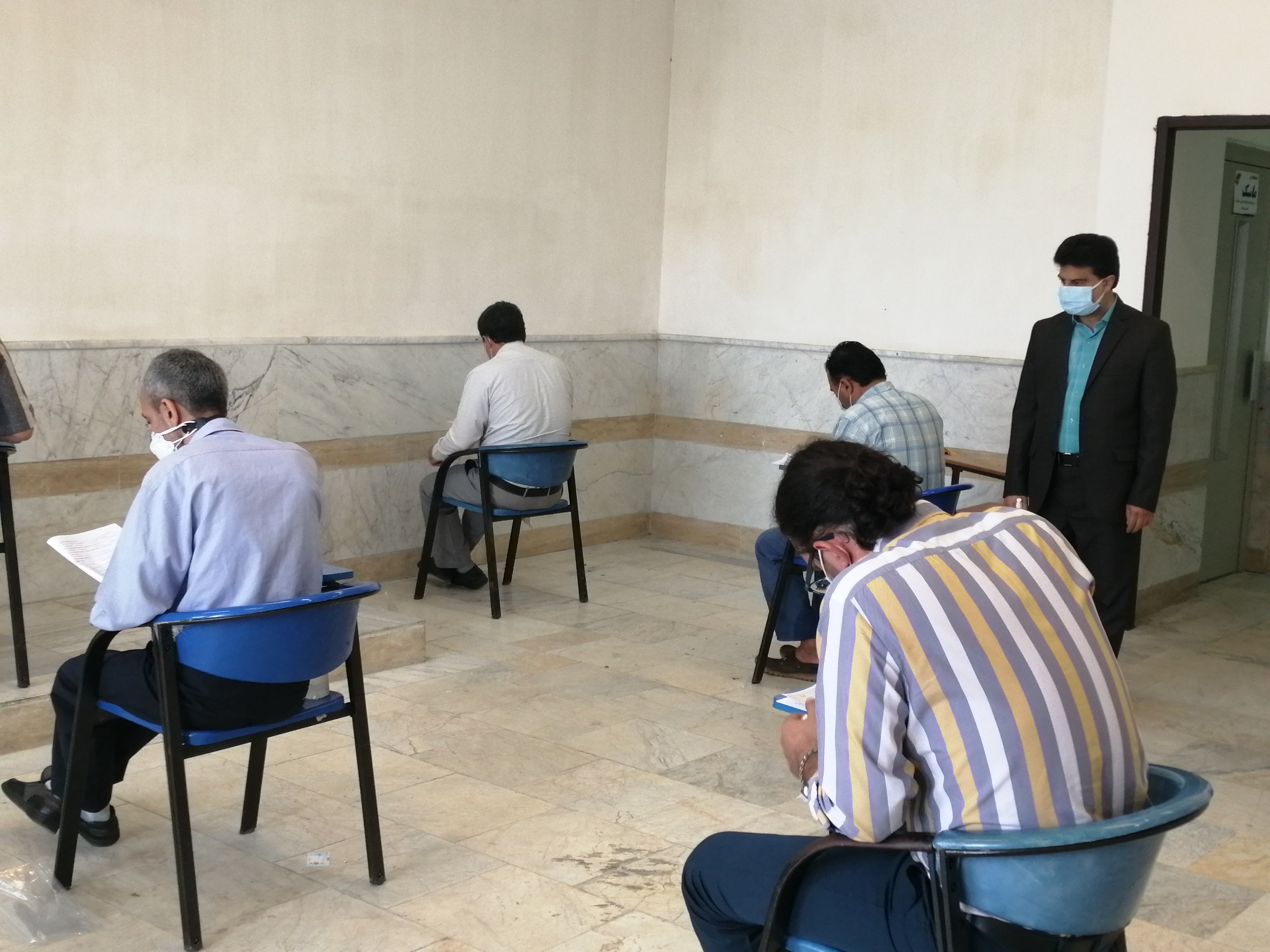 آزمون زبان انگلیسی (EPT) و مهارتهای عربی در دانشگاه آزاد اسلامی رشت برگزار شد