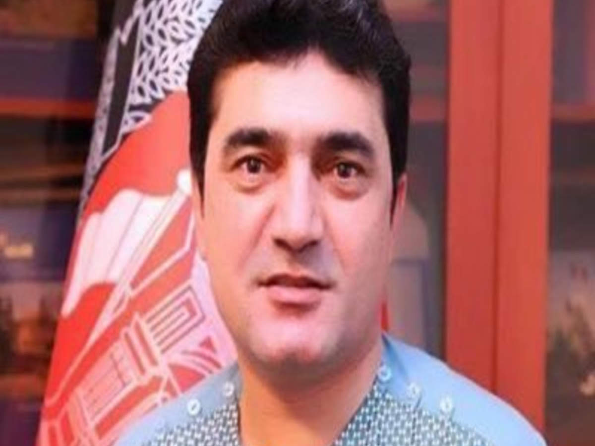 دوا خان میناپال
