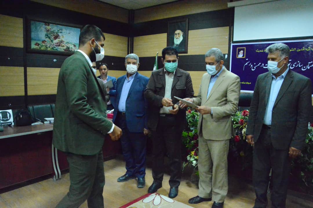 تجلیل از اصحاب رسانه در ممسنی