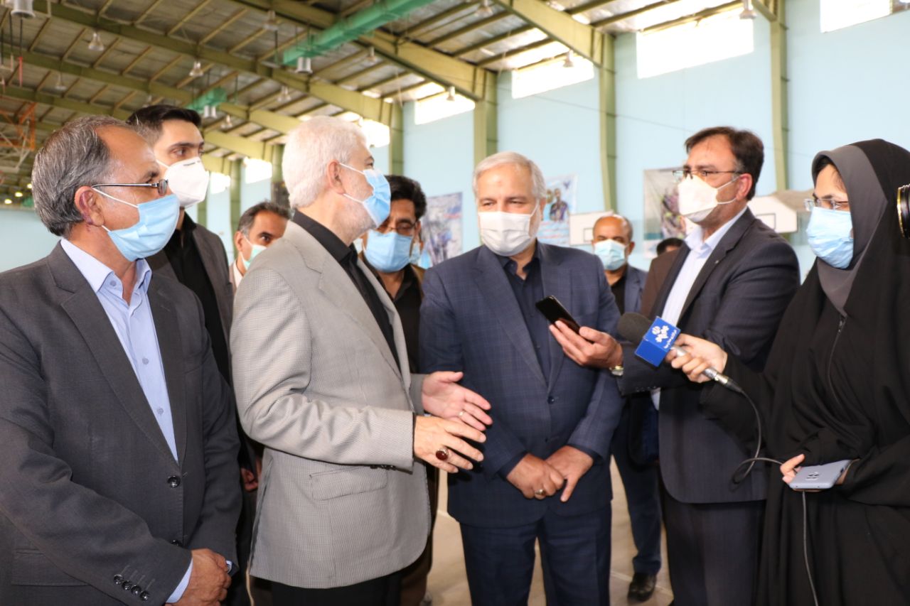 بازدید مشکینی از مرکز واکسیناسیون واحد زاهدان
