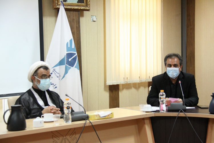 حجتالاسلام عبدالحسین خسروپناه در جلسه هیئت اندیشهورز دانشگاه آزاد اسلامی استان بوشهر