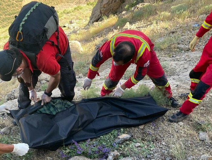 کشف پیکر فرد مفقود شده در ارتفاعات بوژان طی یک عملیات 12 ساعته