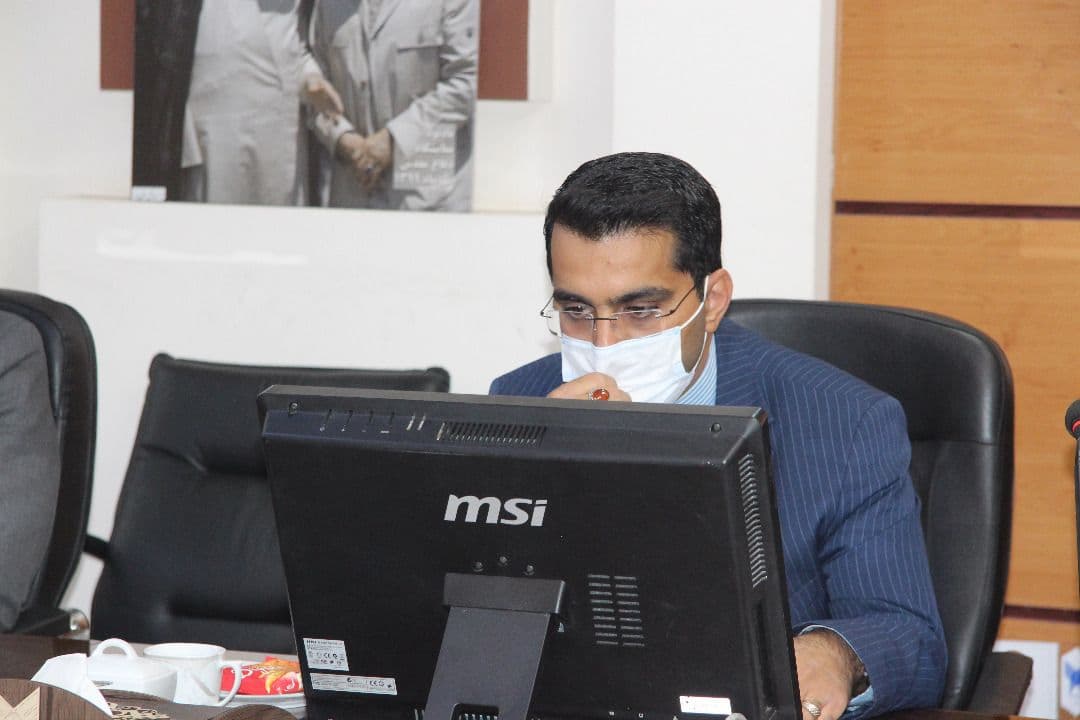 محسن اقبالی