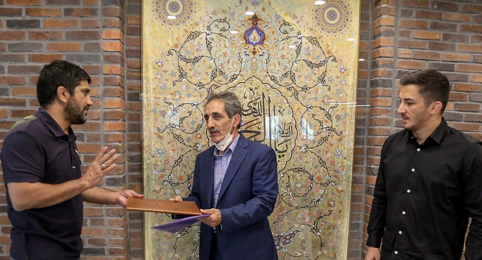 ناصر نوربخش