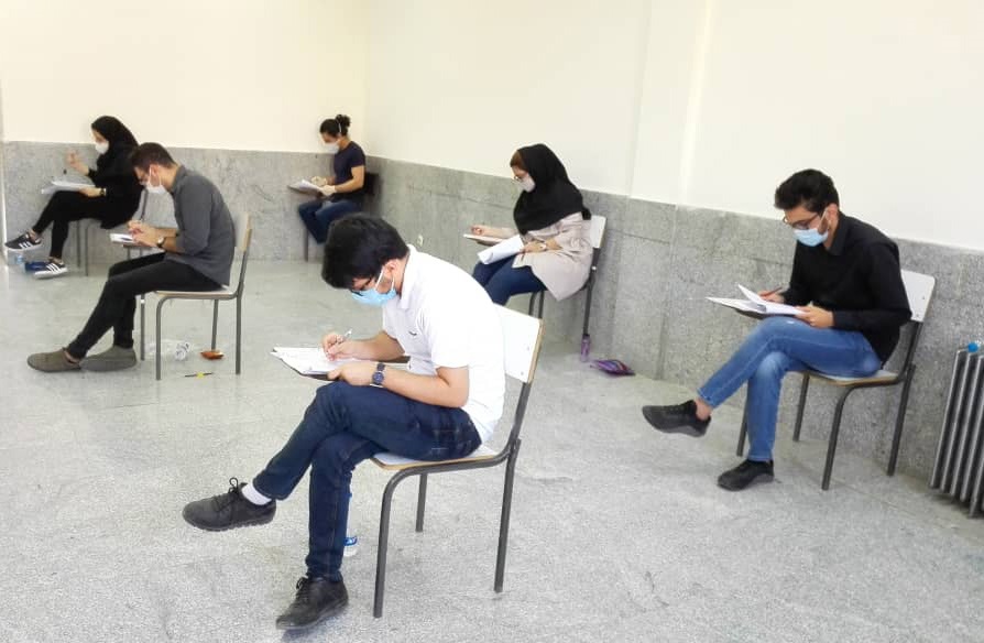 برگزاری آزمون جامع پیشدرمانگاهی دامپزشکی در دانشگاه آزاد اسلامی سنندج