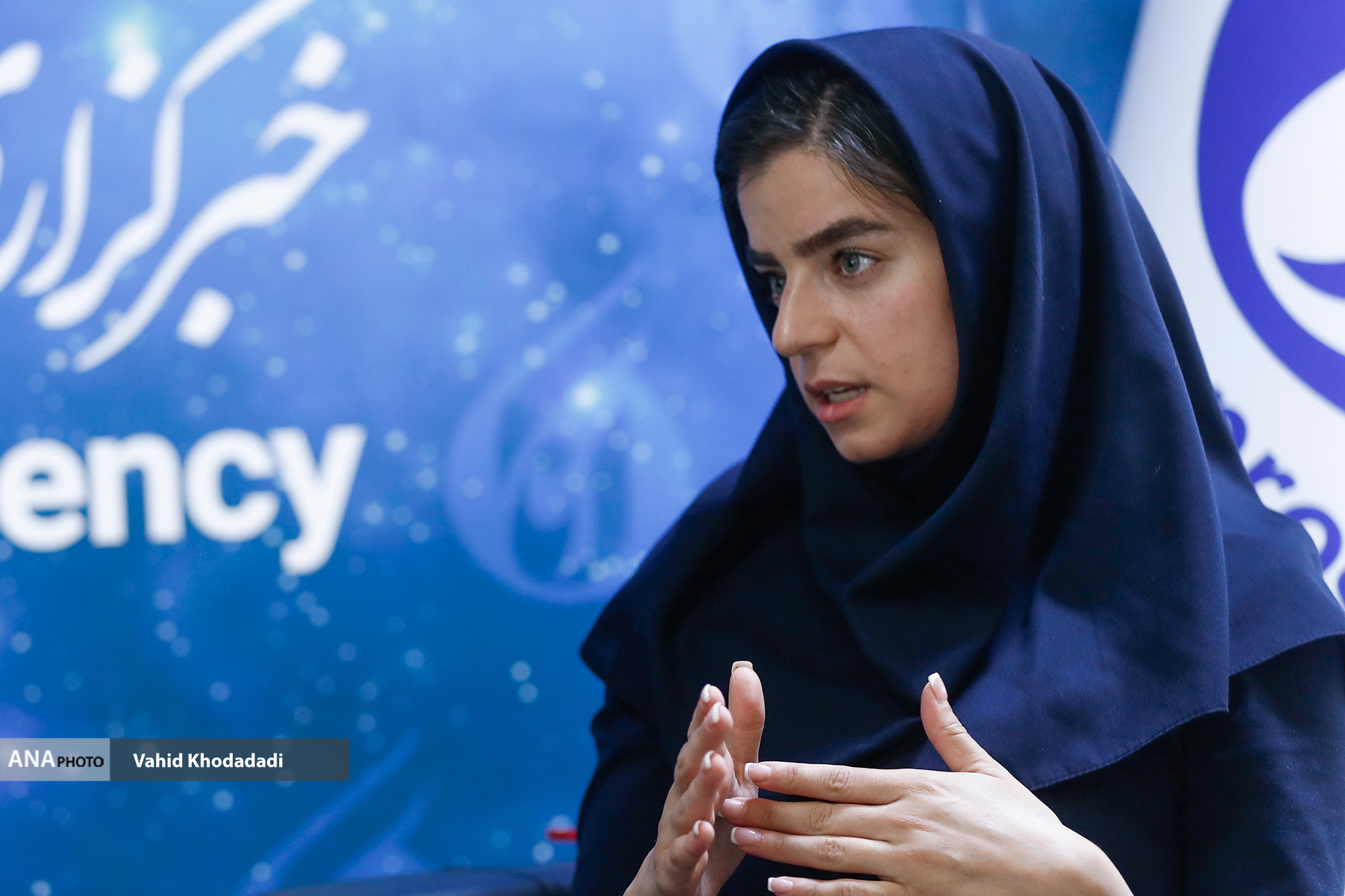 دکتر آزاده شوشتری