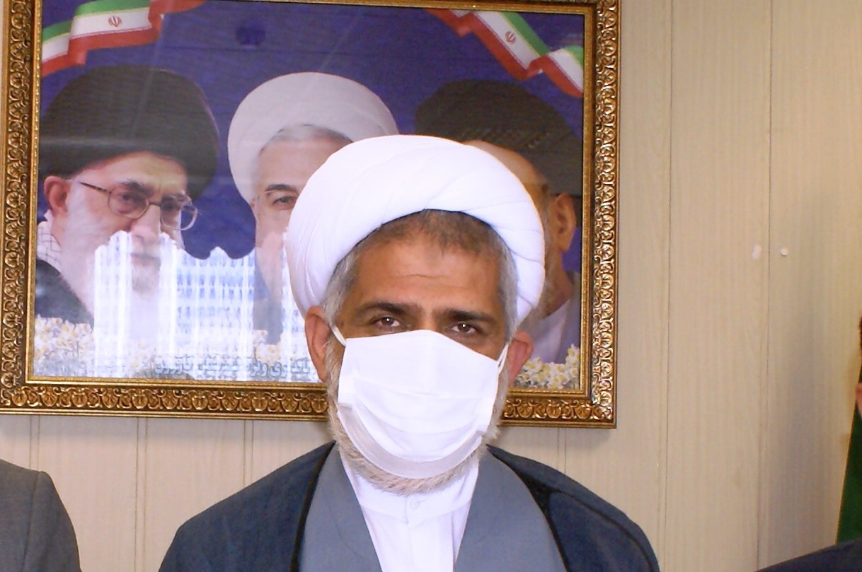 حجتالاسلام علیاکبر عارف معاون فرهنگی دانشجویی دانشگاه آزاد اسلامی واحد کازرون