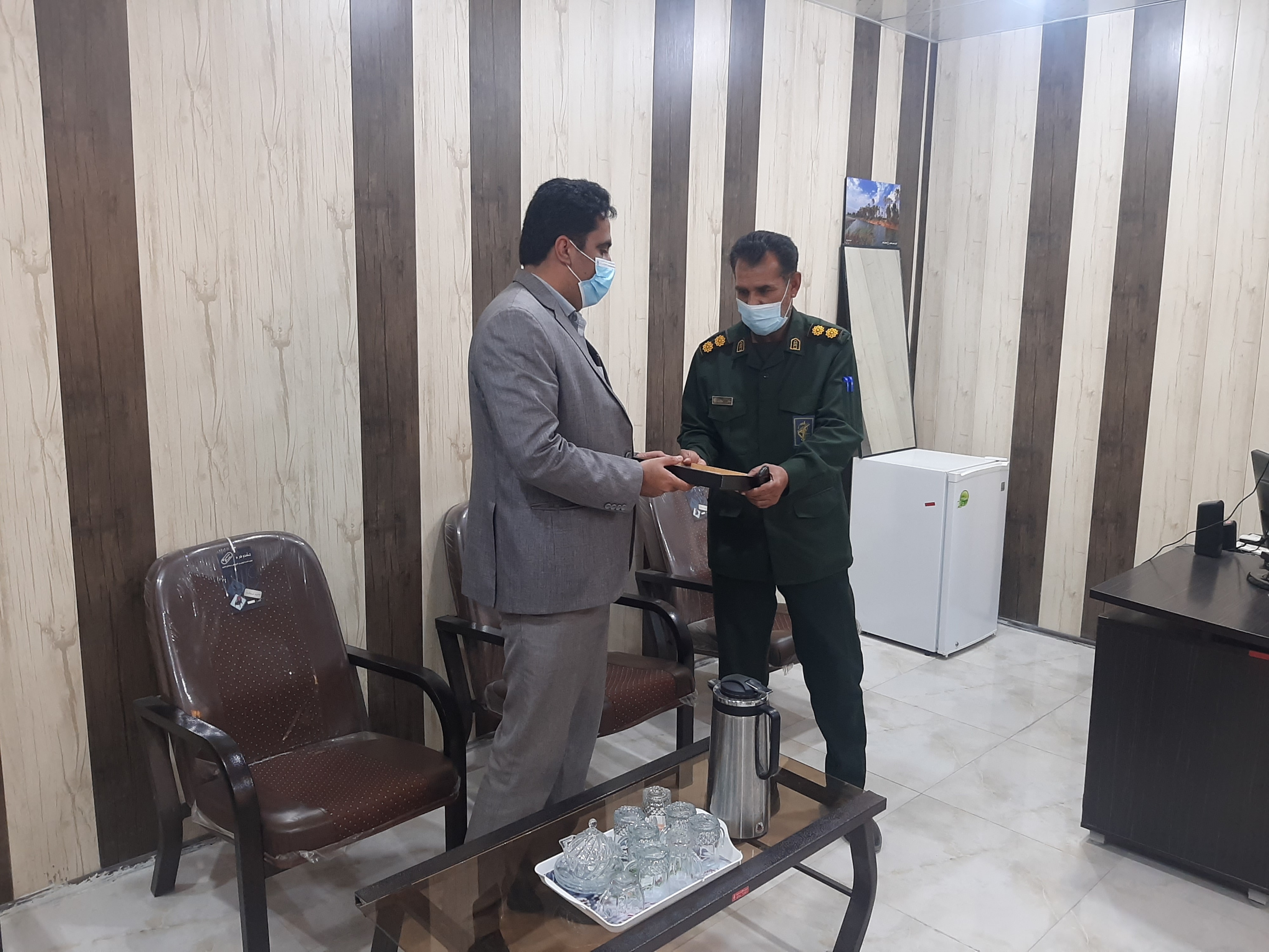 دیدار رئیس دانشگاه آزاد رودان با فرمانده سپاه رودان