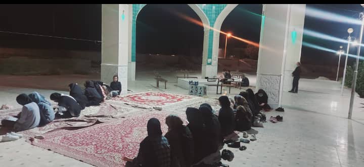 مراسم عزاداری سالروز رحلت پیامبراکرم (ص) و شهادت امامحسنمجتبی (ع) در جوار گلزار مطهر شهدای جاویدالاثر آرمیده در دانشگاه آزاد اسلامی واحد لارستان