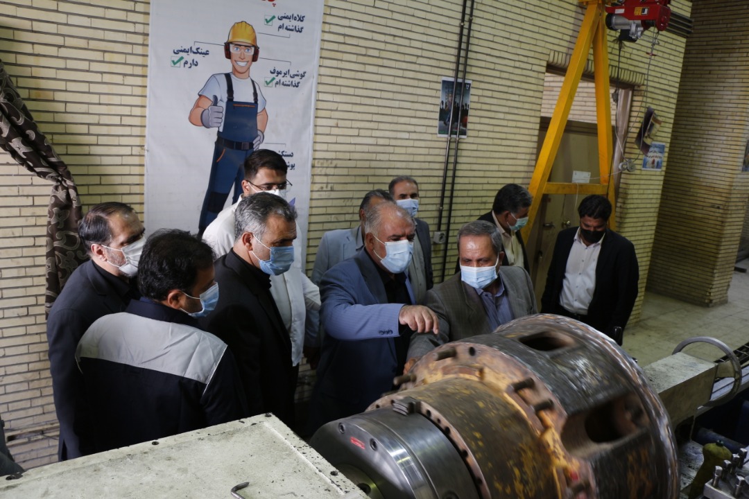 بازدید رؤسای دانشگاه آزاد اسلامی در استانهای خراسانرضوی، جنوبی و شمالی از کارگاه مهندسی معکوس دانشگاه آزاد اسلامی واحد سیرجان