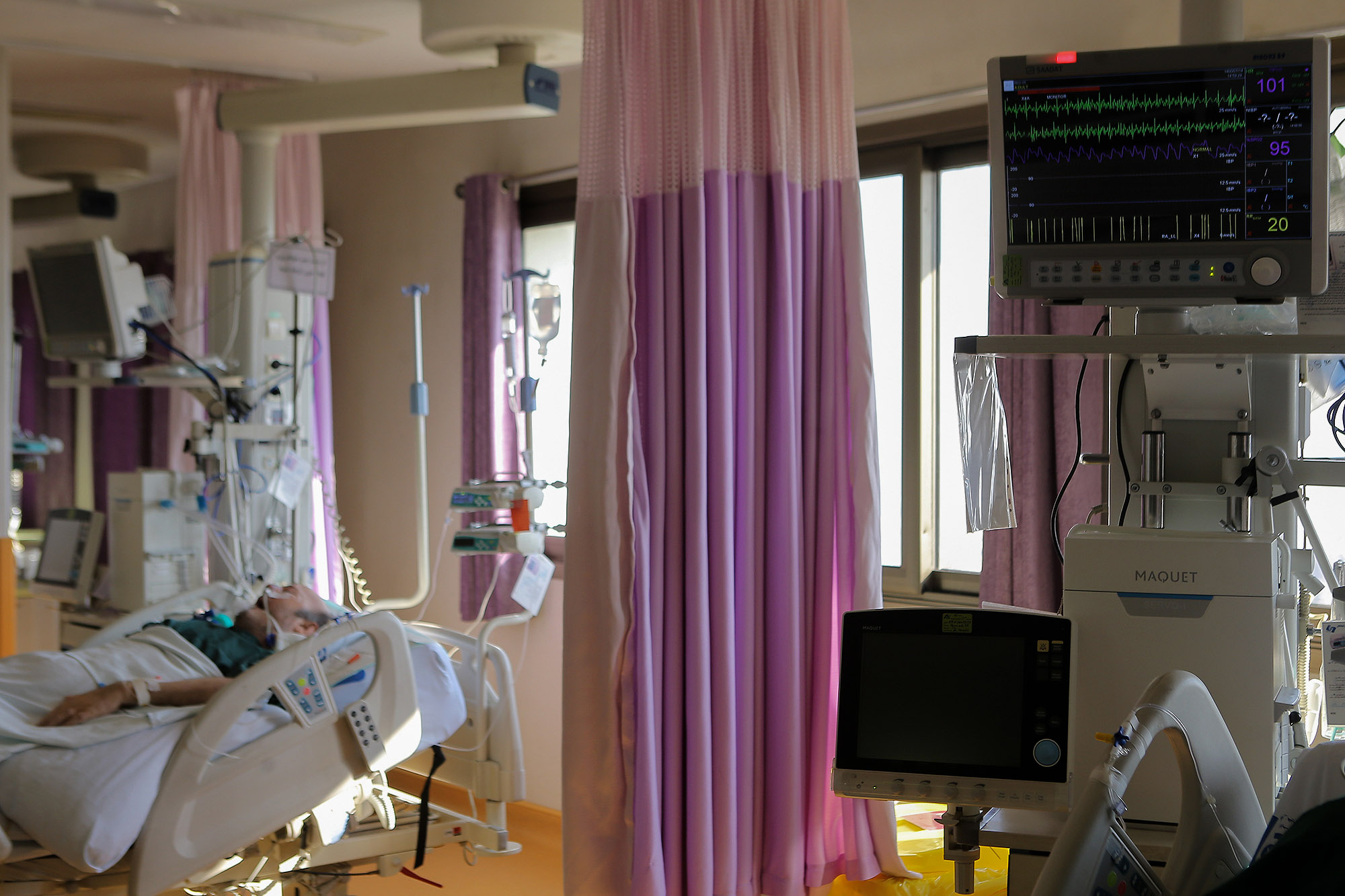 بخش کرونا بیمارستان فرهیختگان