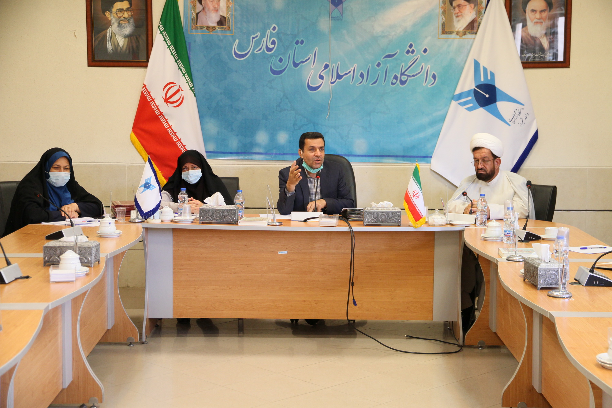 جلسه شورای فرهنگی دانشجویی دانشگاه آزاد اسلامی استان فارس