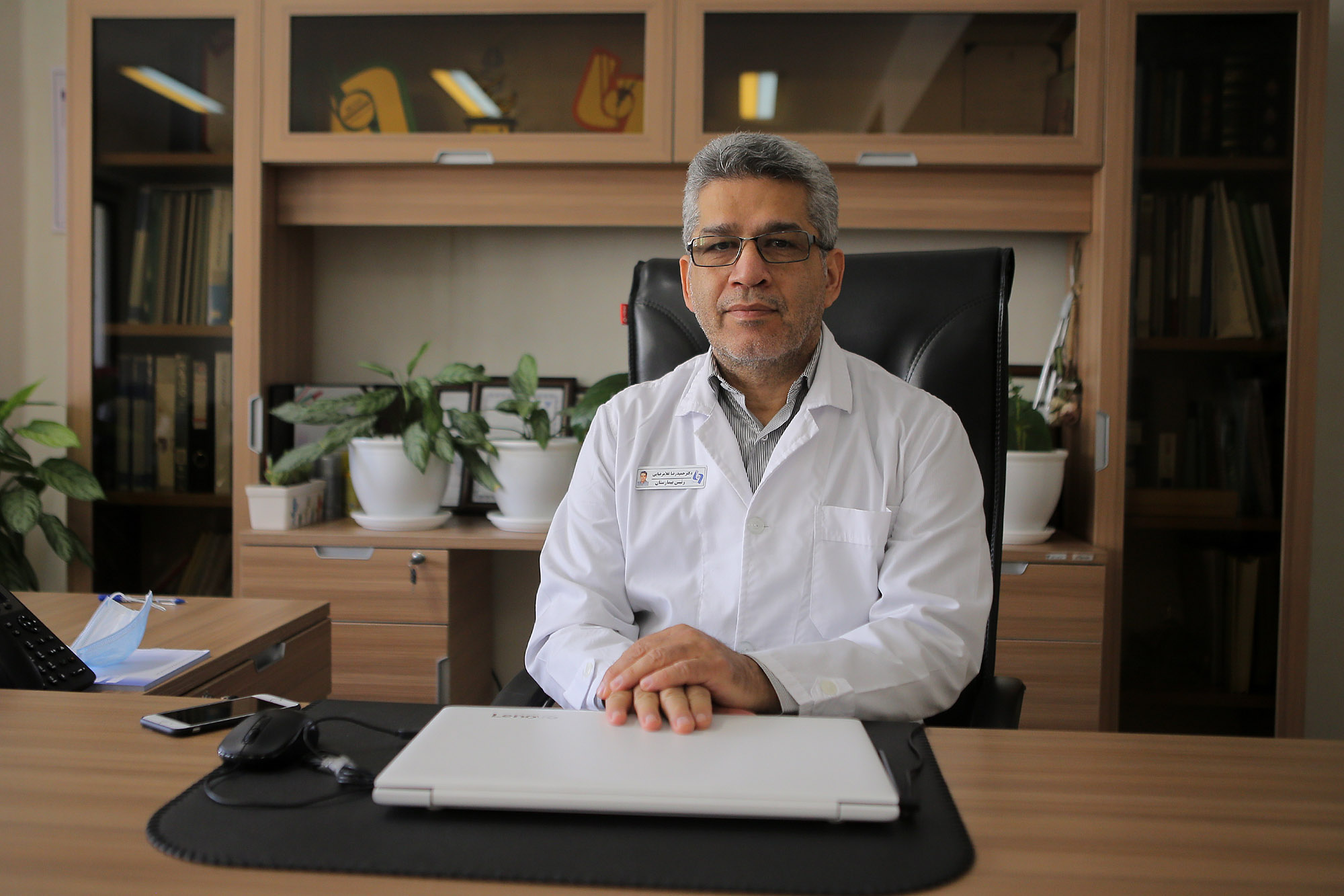 دکترحمید رضا غلامرضایی رئیس بیمارستان فرهیختگان